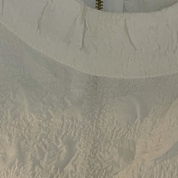 The Limited White Top. Size L - Picture 11 of 15